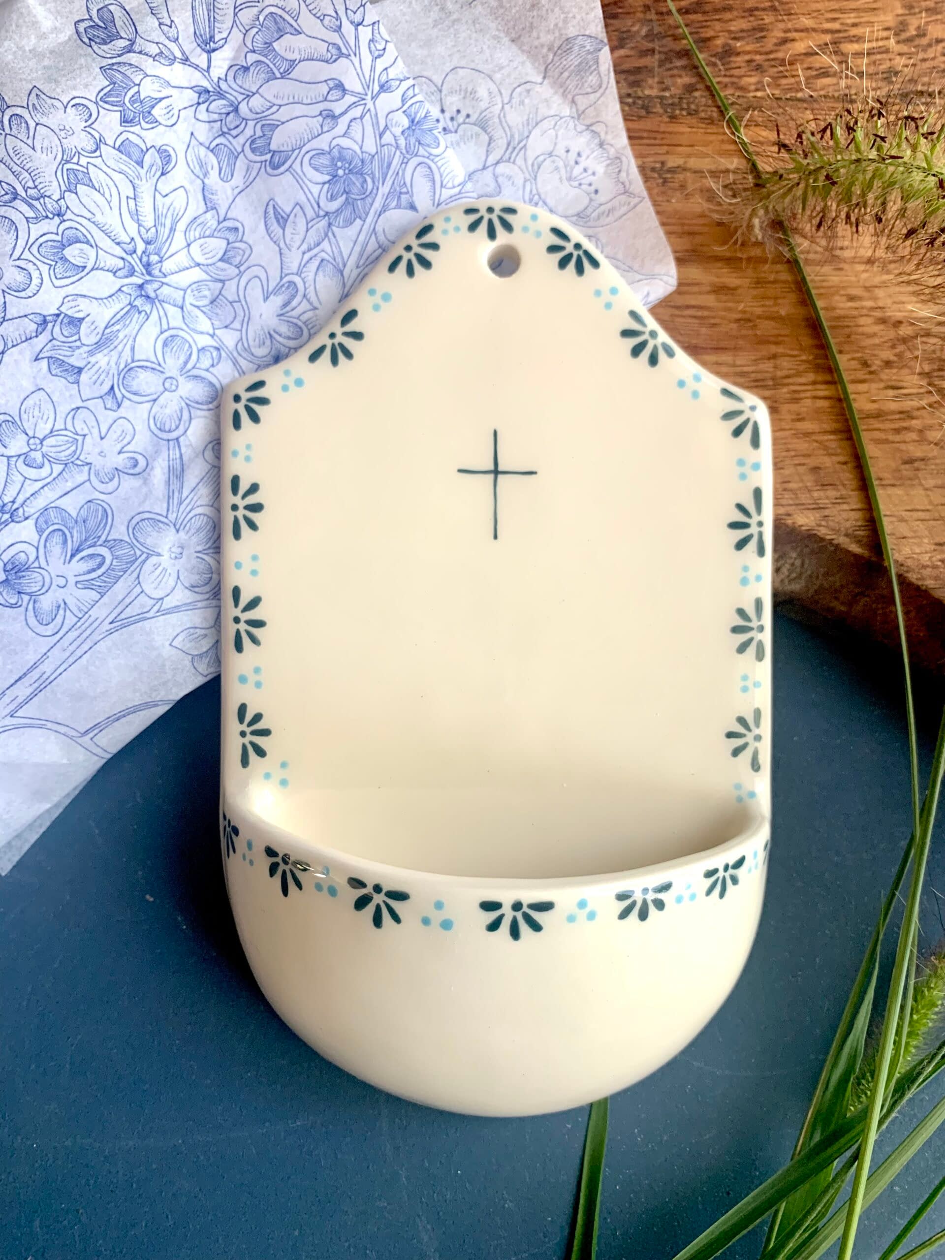 Kropielnica Flora – Granatowy Ornament — ceramika szkliwiona na biało